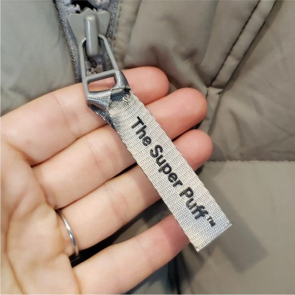 TnA The Super Puff Goose Down Aritzia Womens
Small Outerwear Coat - Picture 7 of 12